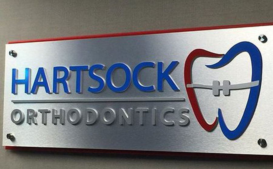 harstock, orthodontics, printed, on, Dibond, by, the, sign, chef