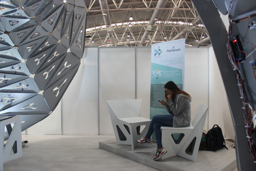 Tecno Soluzioni, MEDAARCH, Maker Faire, Dibond Pavilion, Rome, 3A Composites Graphic Display