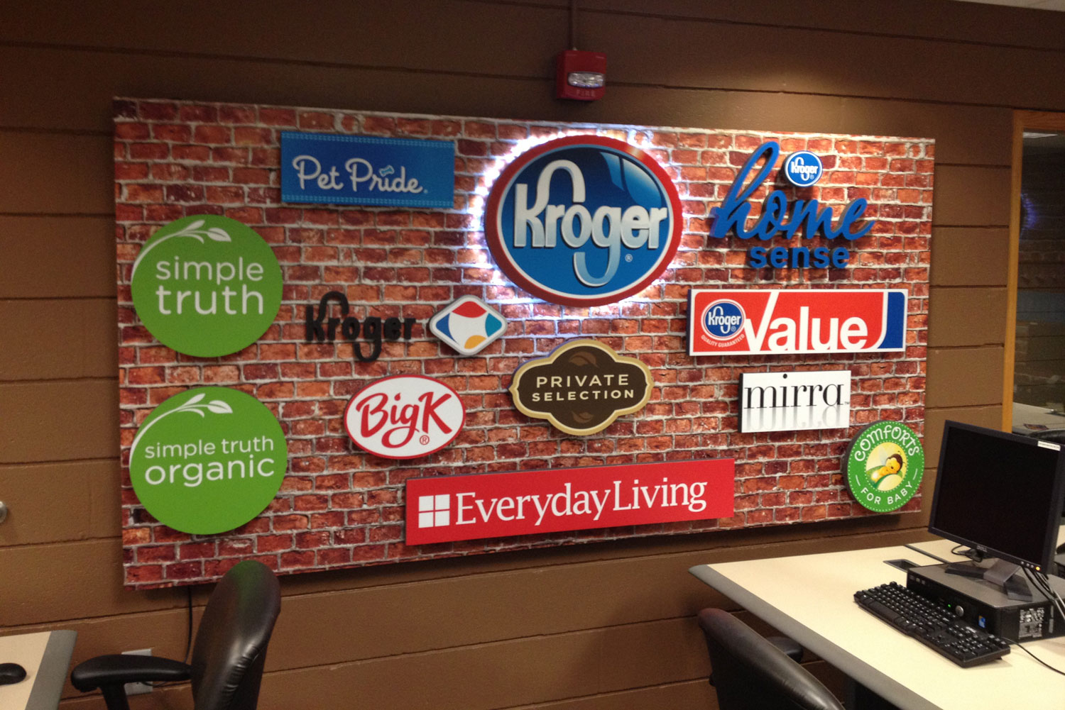 Kroger Display, University of Louisville, Business Center, LexJet, Spectra Imaging, Gatorfoam